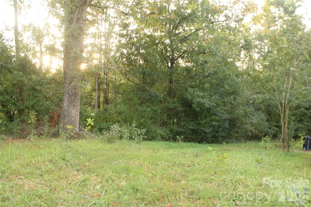 579 Hollis Road Ellenboro, NC 28040