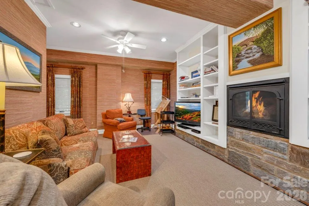 241 Wonderland Trail Blowing Rock, NC 28605