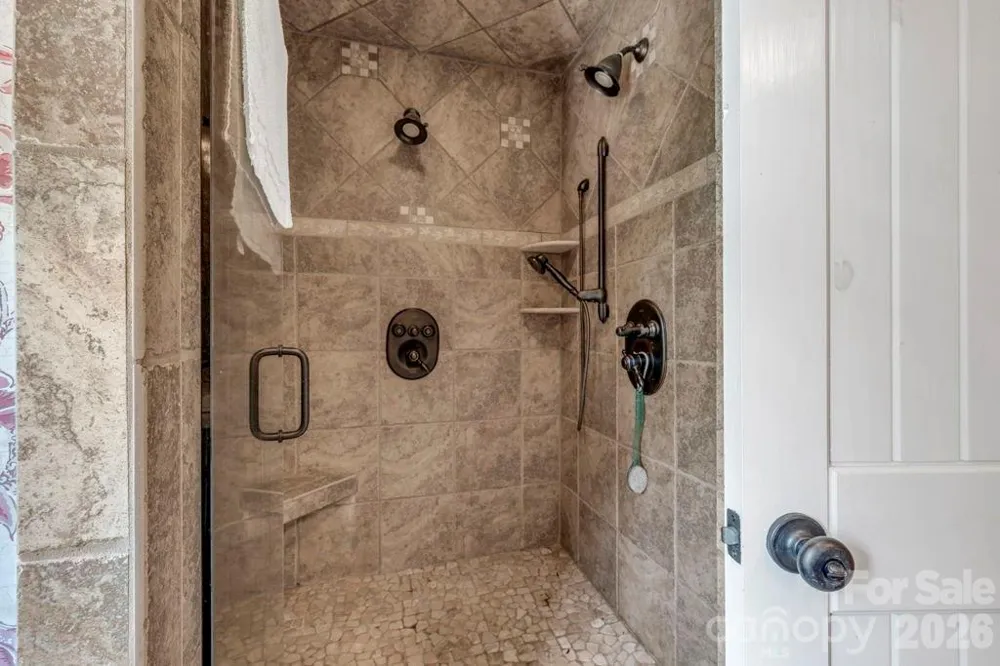 241 Wonderland Trail Blowing Rock, NC 28605