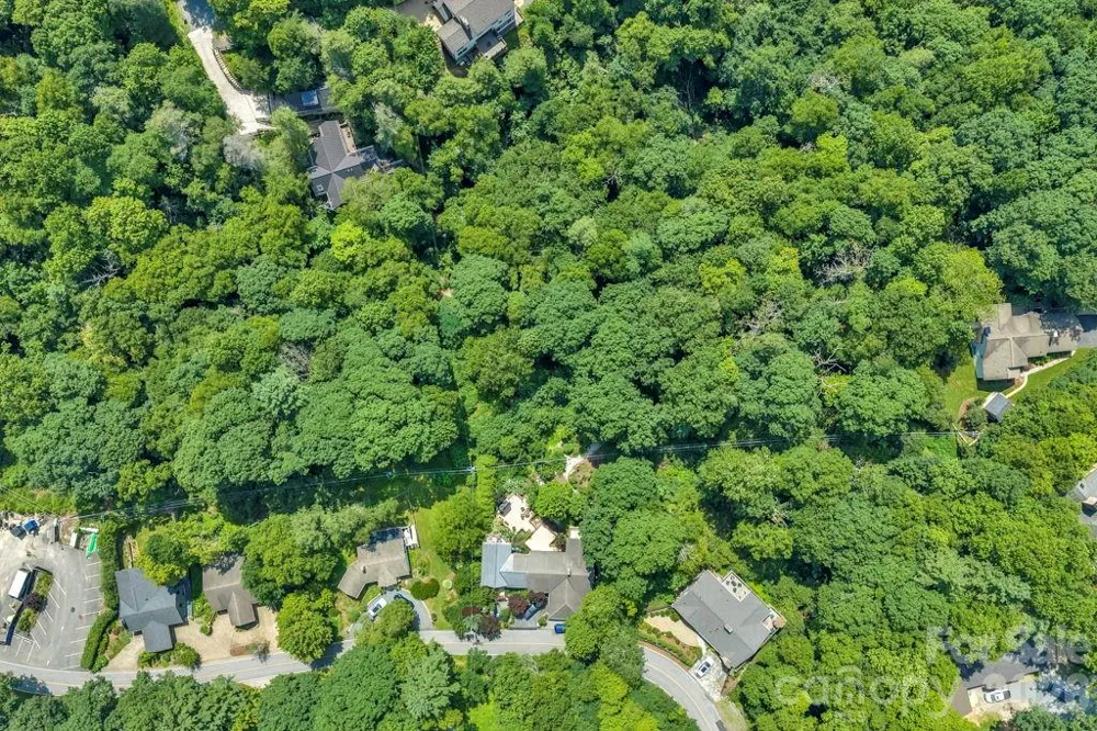 241 Wonderland Trail Blowing Rock, NC 28605