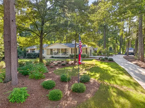 190 Gatewood Place