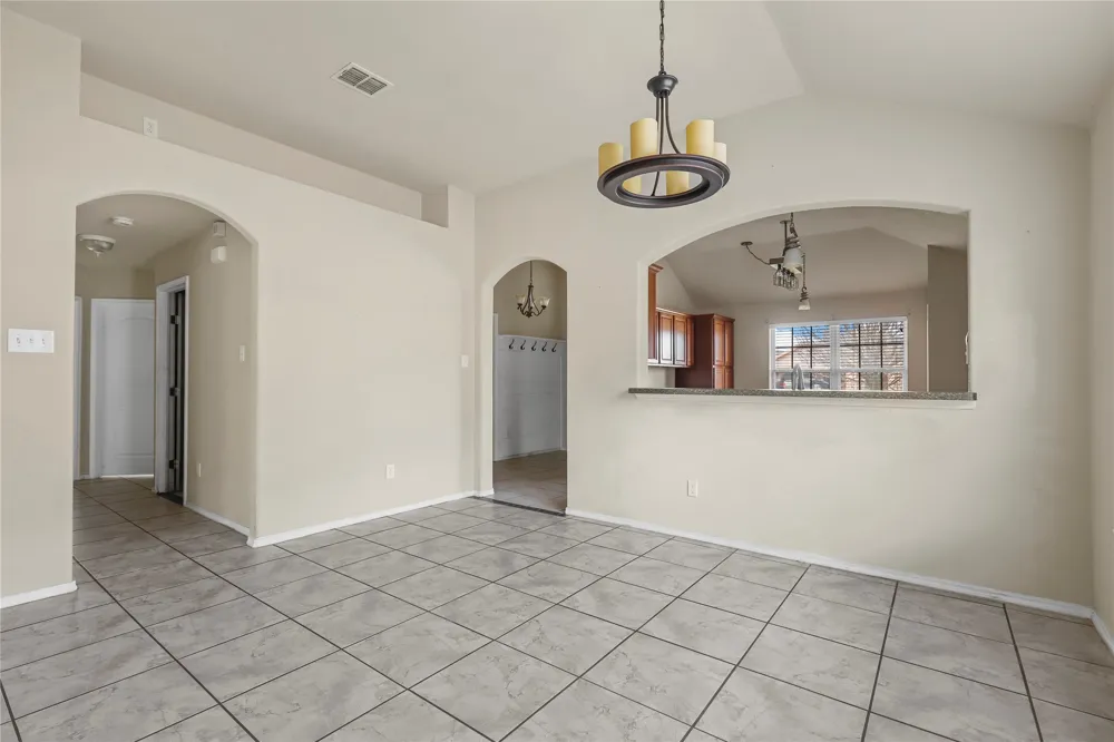 4203 Agate Drive Granbury, TX 76049