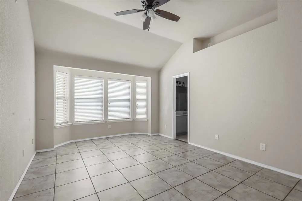 4203 Agate Drive Granbury, TX 76049
