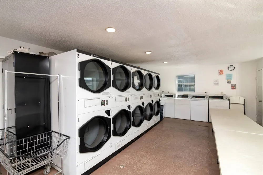 7030 Glenview Drive #66 North Richland Hills, TX 76180