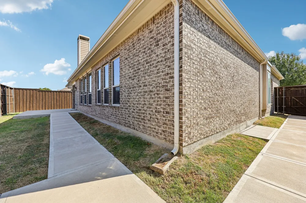 1211 Windgate Way Allen, TX 75002