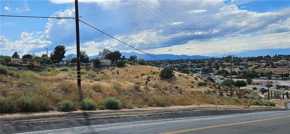 800 I AVENUE Hesperia, CA 92345