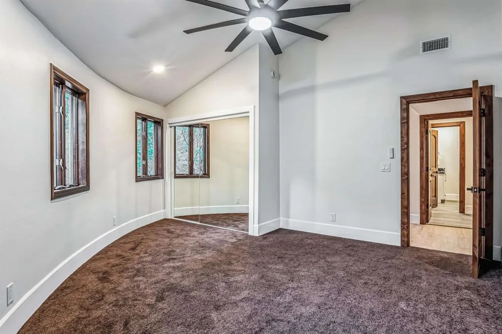 1326 Farmer Road Julian, CA 92036