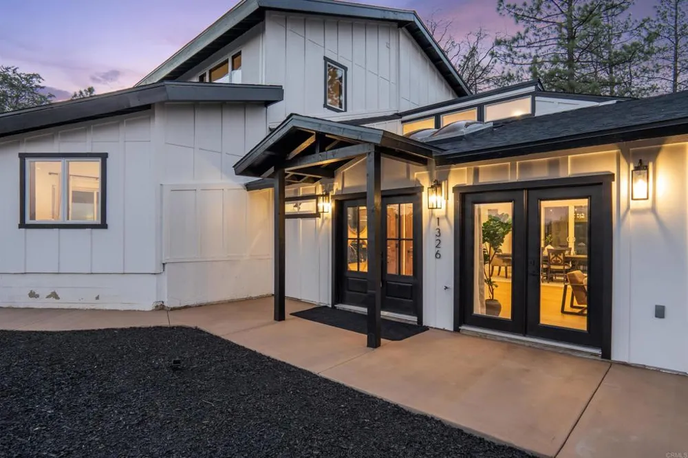1326 Farmer Road Julian, CA 92036