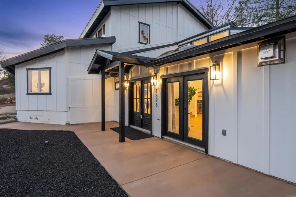 1326 Farmer Road Julian, CA 92036