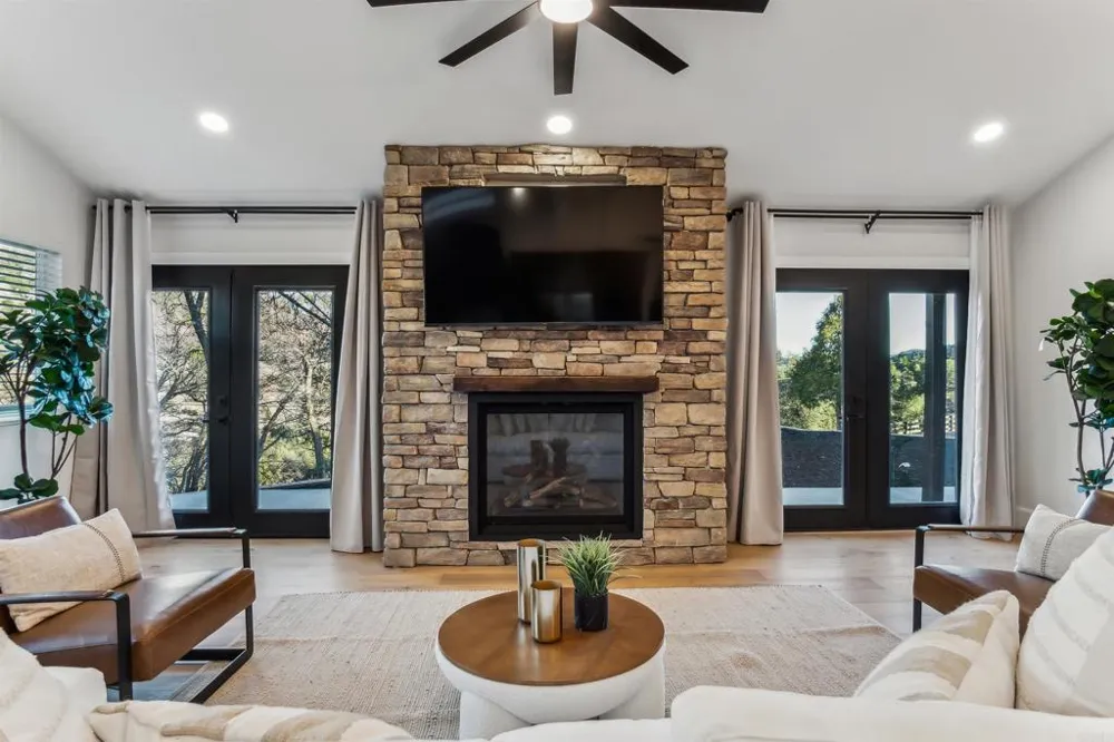 1326 Farmer Road Julian, CA 92036