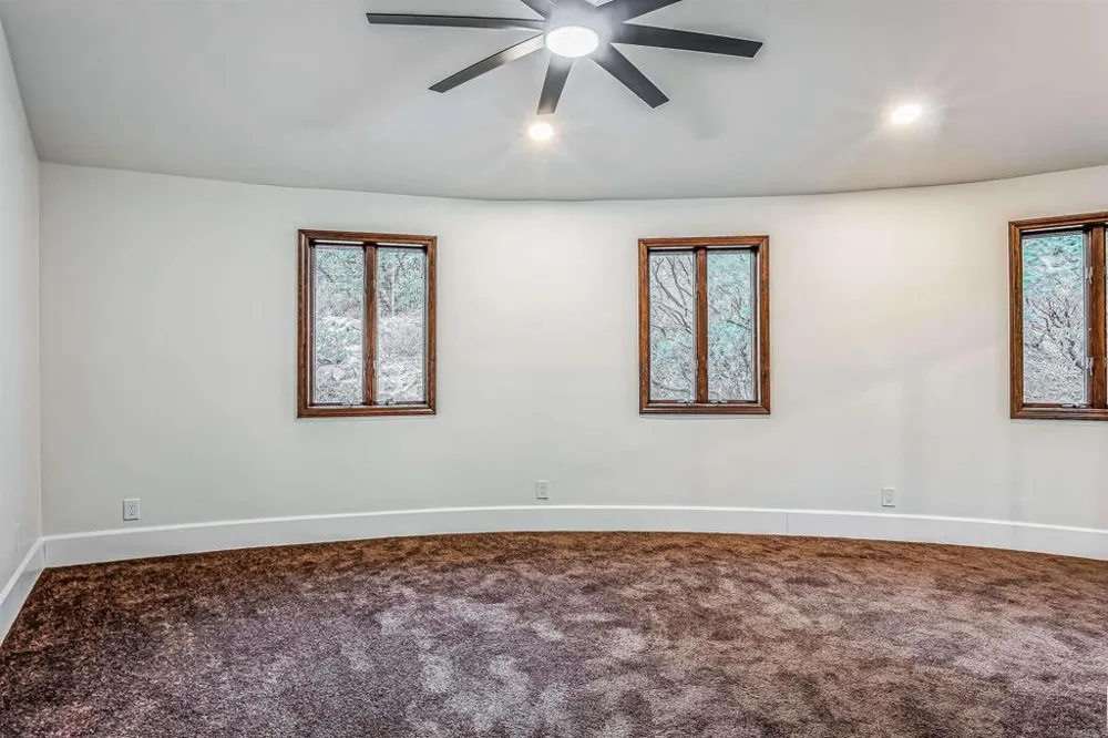 1326 Farmer Road Julian, CA 92036
