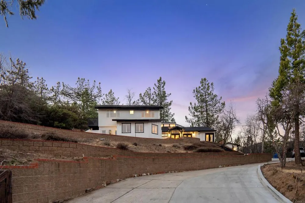 1326 Farmer Road Julian, CA 92036