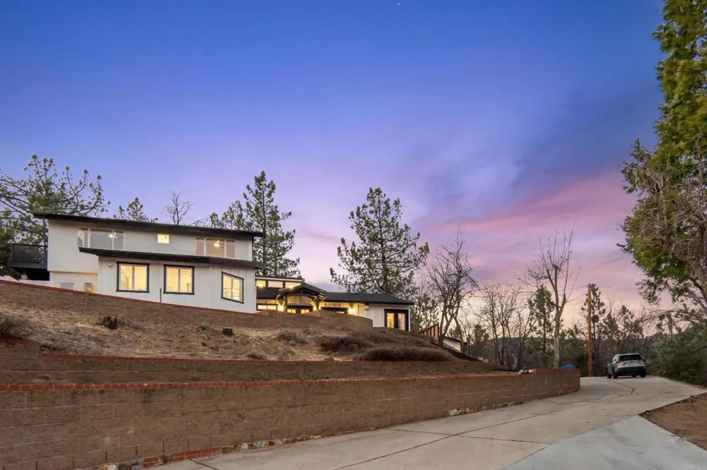 1326 Farmer Road Julian, CA 92036