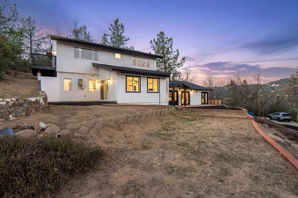 1326 Farmer Road Julian, CA 92036