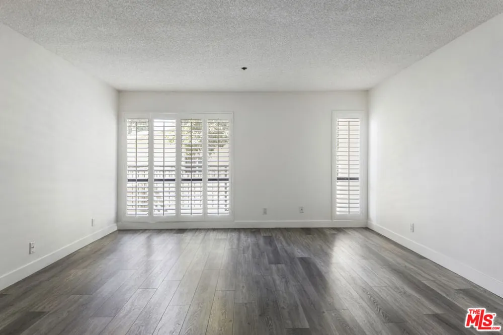 412 W Dryden Street #2 Glendale, CA 91202