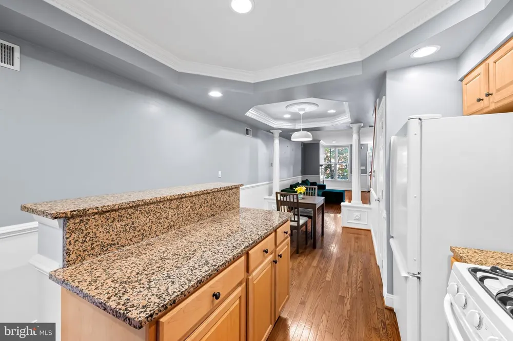 3211 FOSTER Baltimore, MD 21224