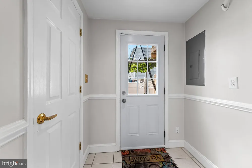 3211 FOSTER Baltimore, MD 21224