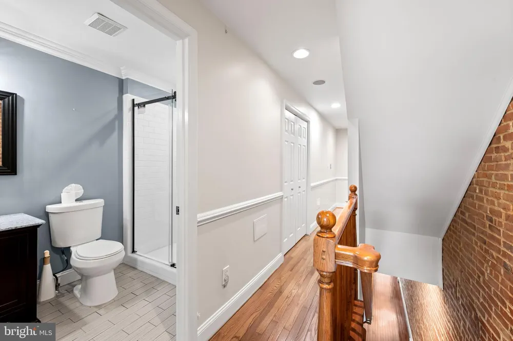 3211 FOSTER Baltimore, MD 21224