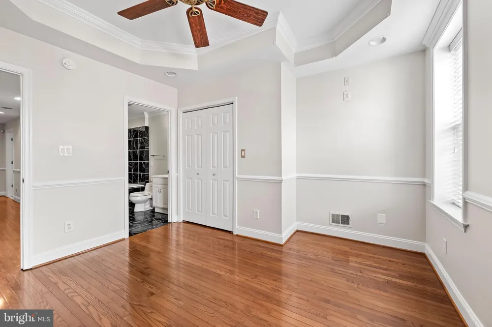 3211 FOSTER Baltimore, MD 21224