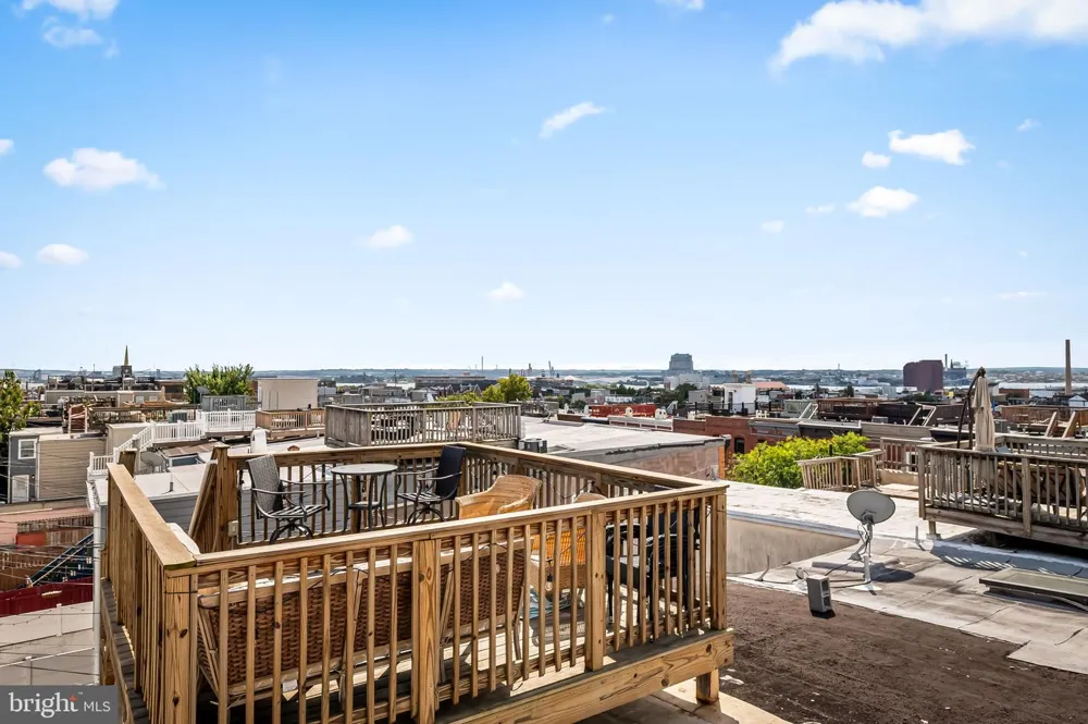 3211 FOSTER Baltimore, MD 21224