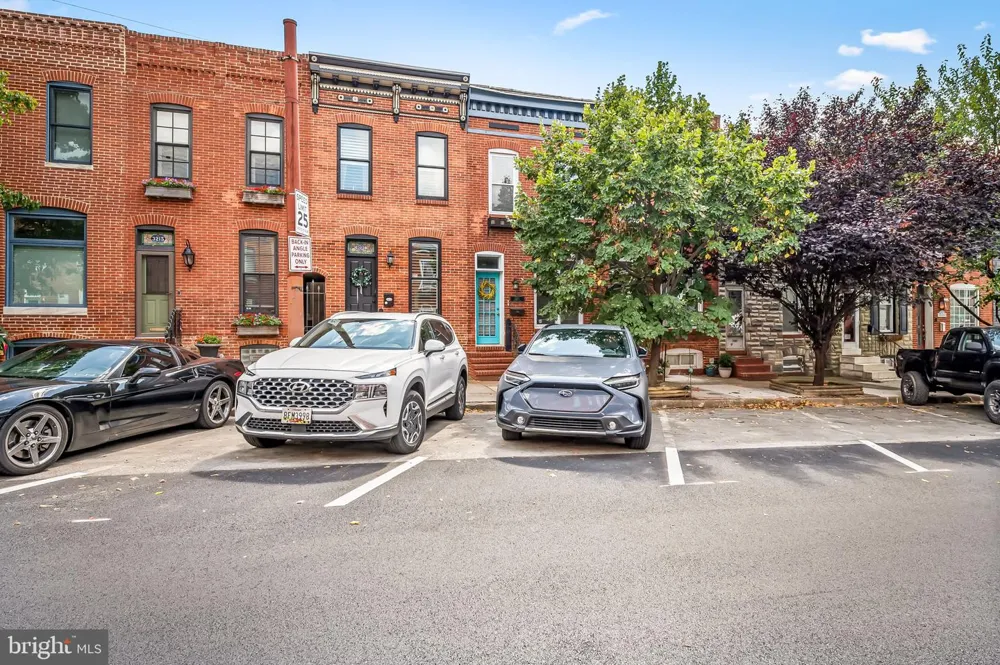 3211 FOSTER Baltimore, MD 21224