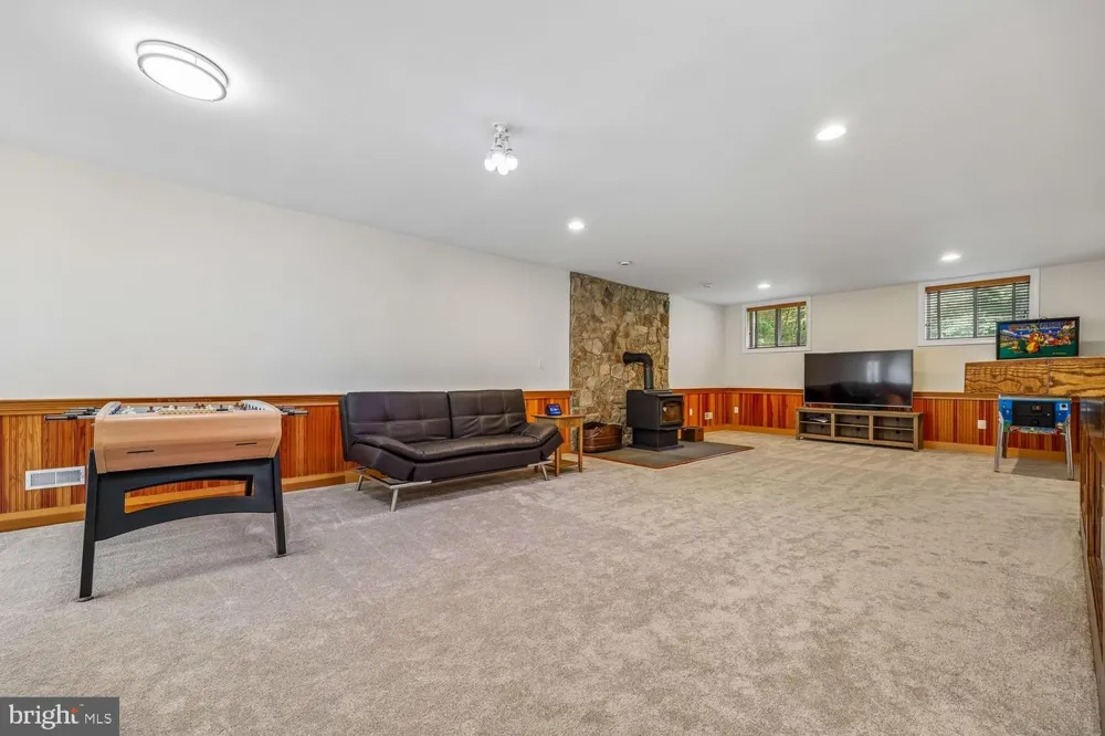 21628 RIPPLEMEAD DRIVE Laytonsville, MD 20882