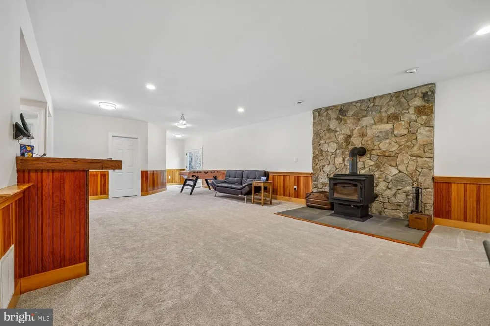 21628 RIPPLEMEAD DRIVE Laytonsville, MD 20882