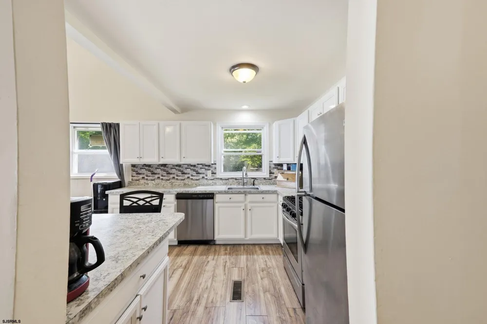 707 Lakeshore Dr Millville, NJ 08332