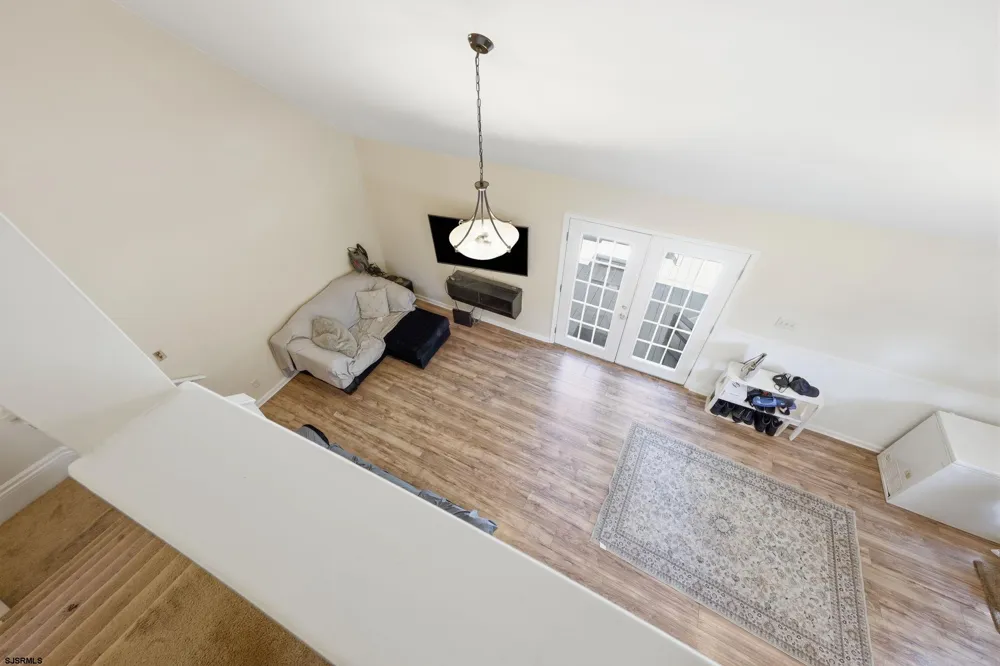 707 Lakeshore Dr Millville, NJ 08332