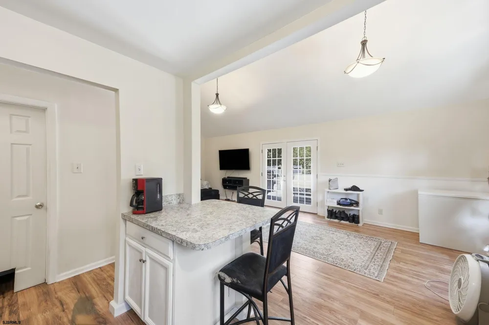 707 Lakeshore Dr Millville, NJ 08332