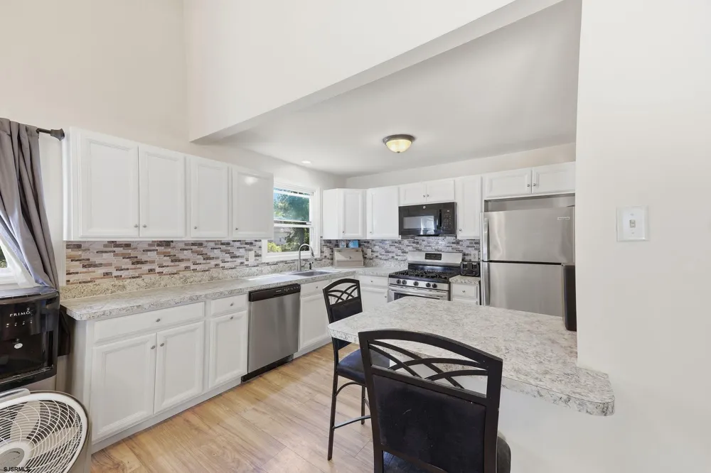 707 Lakeshore Dr Millville, NJ 08332
