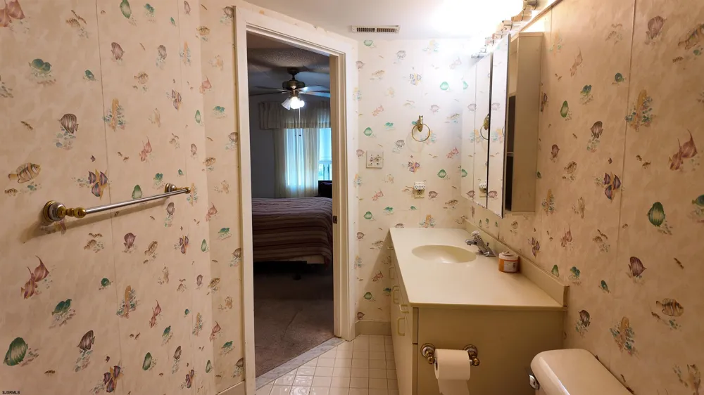 1210 Dolphin Ave Northfield, NJ 08225