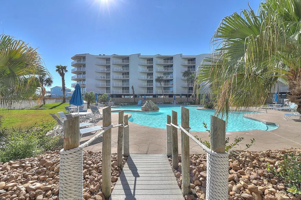 800 Sandcastle Drive #211 Port Aransas, TX 78373