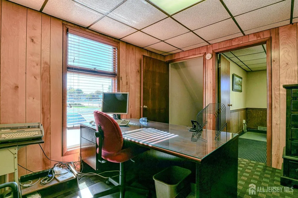 702 State Route 18 Highway East Brunswick, NJ 08816
