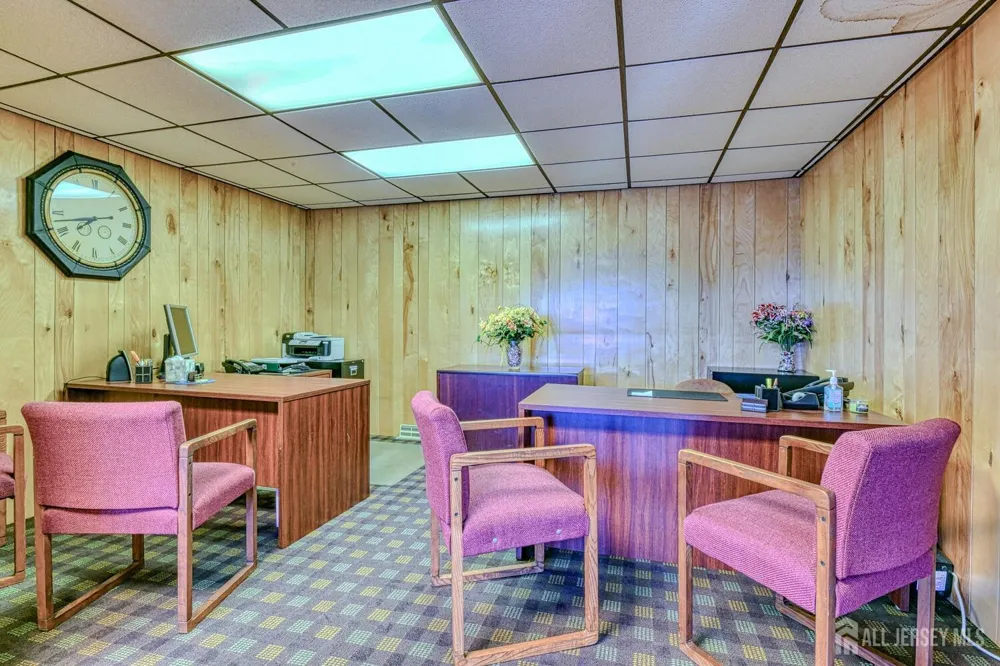 702 State Route 18 Highway East Brunswick, NJ 08816