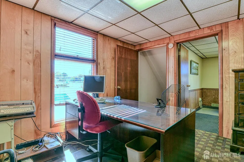 702 State Route 18 Highway East Brunswick, NJ 08816