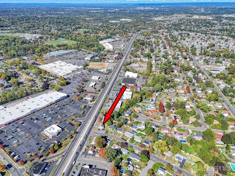 702 State Route 18 Highway East Brunswick, NJ 08816