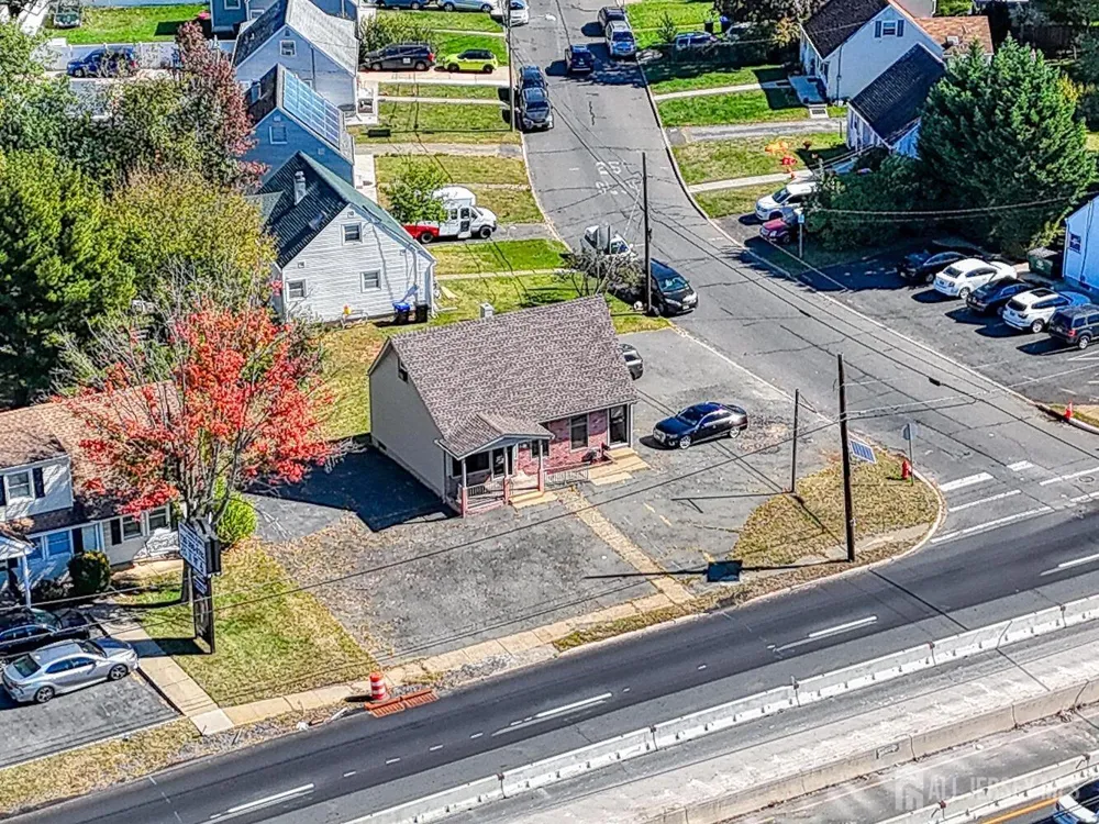 702 State Route 18 Highway East Brunswick, NJ 08816