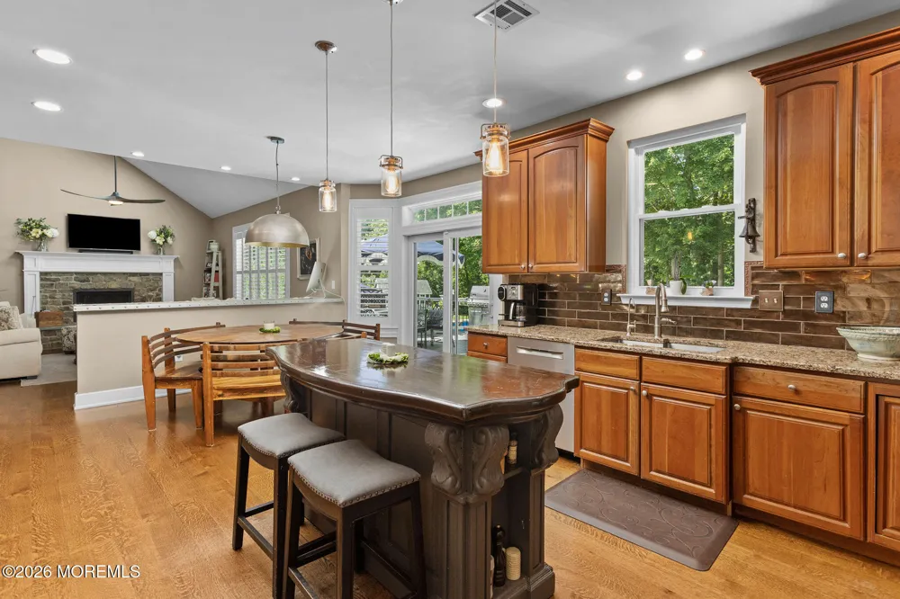 20 Hankins Farm Road Allentown, NJ 08501