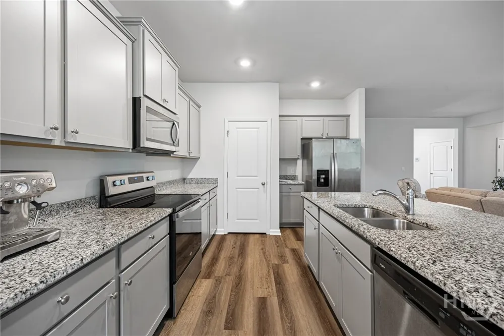 125 Wedge Circle Richmond Hill, GA 31324