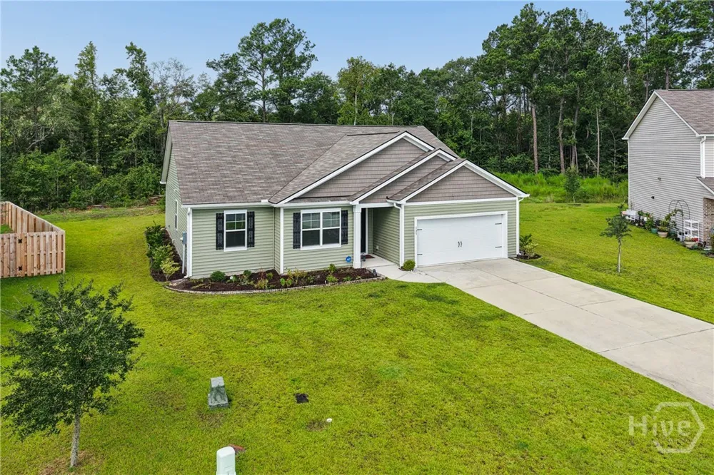 125 Wedge Circle Richmond Hill, GA 31324