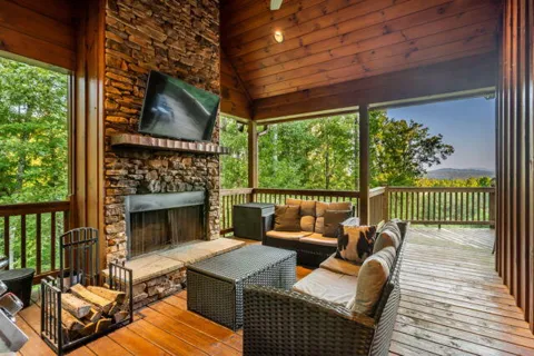 34 Highland Forest Trail