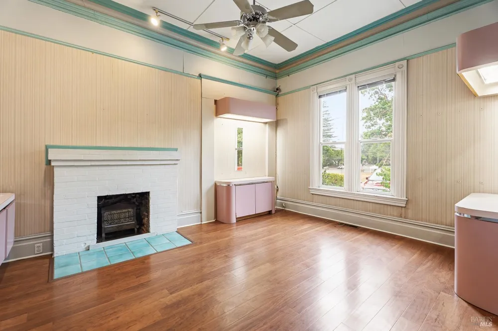 704 State Street Ukiah, CA 95482