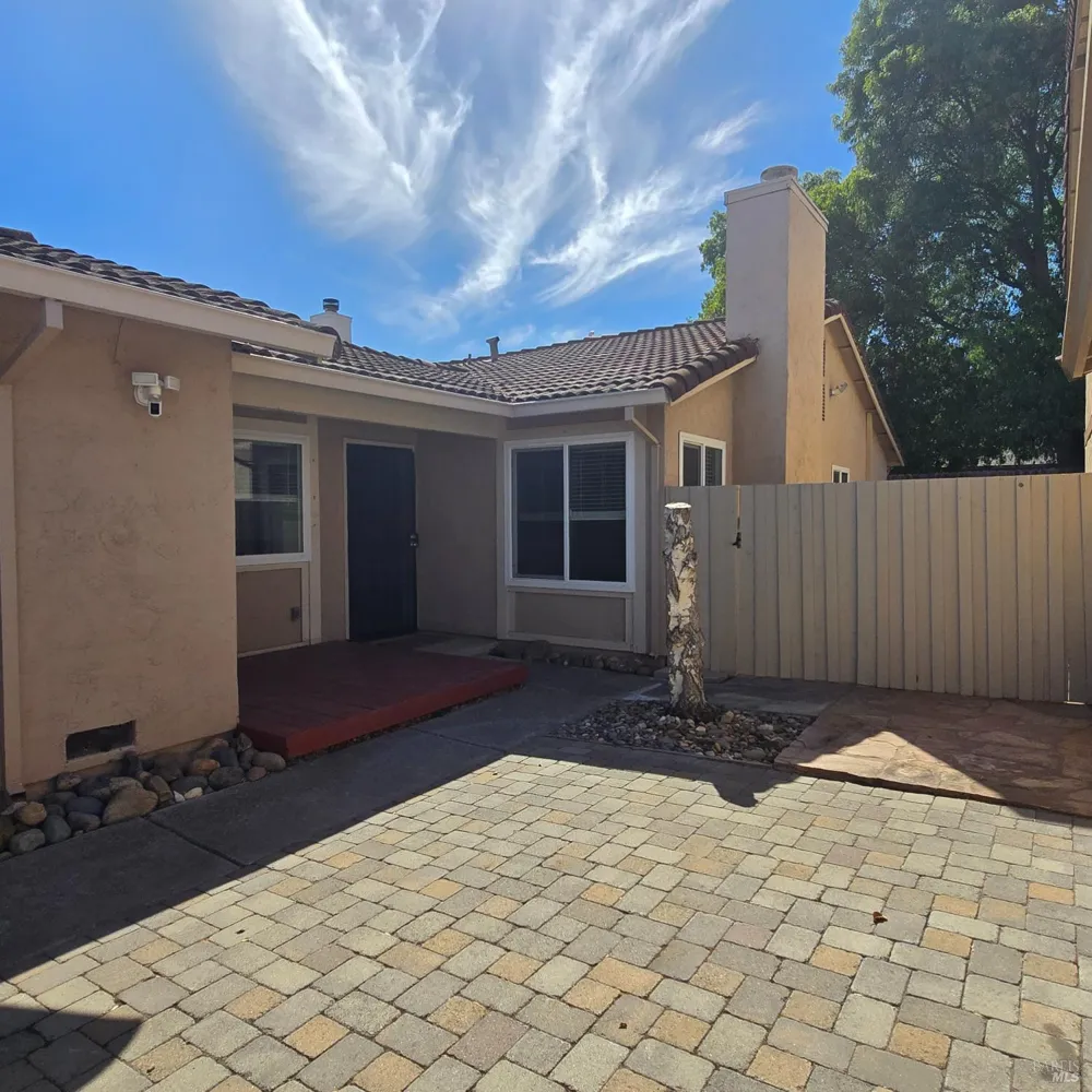 2717 Applewood Drive Fairfield, CA 94534