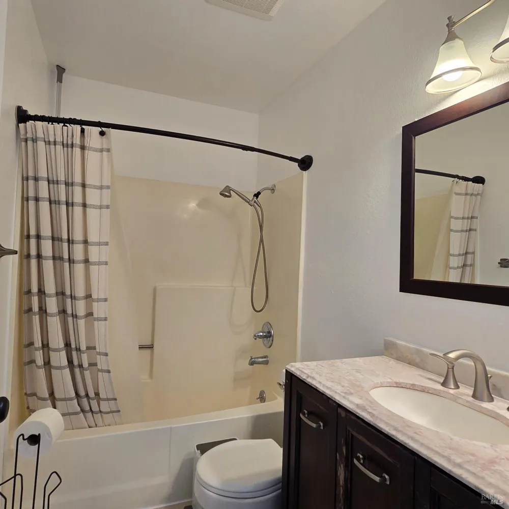 2717 Applewood Drive Fairfield, CA 94534