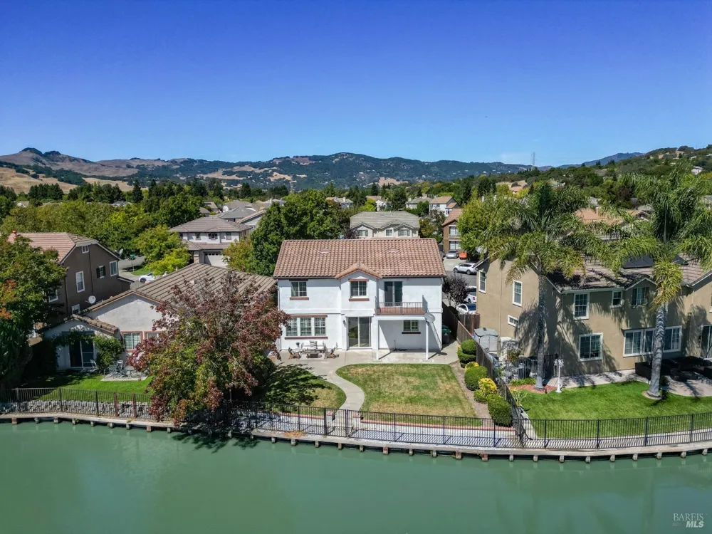 5148 Blue Court Fairfield, CA 94534