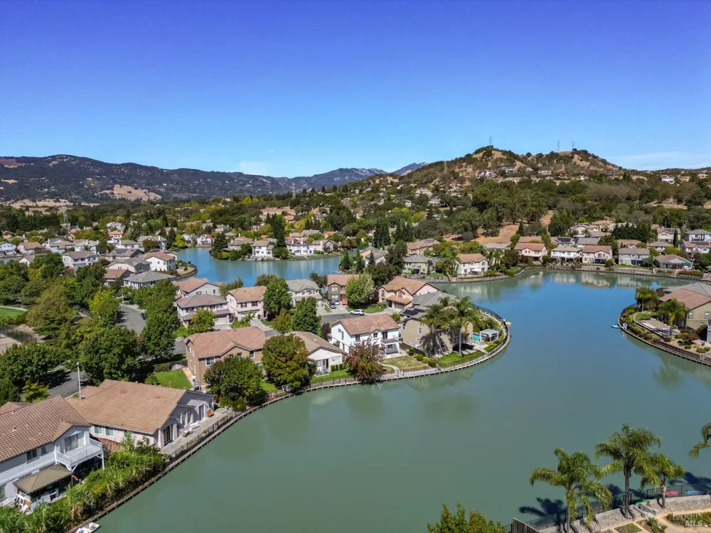 5148 Blue Court Fairfield, CA 94534