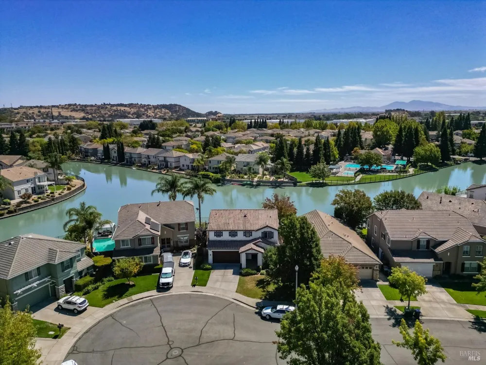 5148 Blue Court Fairfield, CA 94534