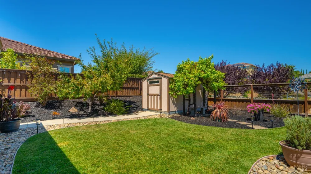 786 Elderberry Loop Vacaville, CA 95688