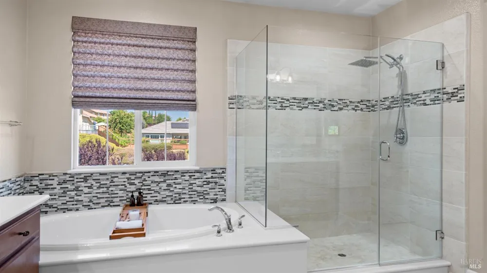 786 Elderberry Loop Vacaville, CA 95688